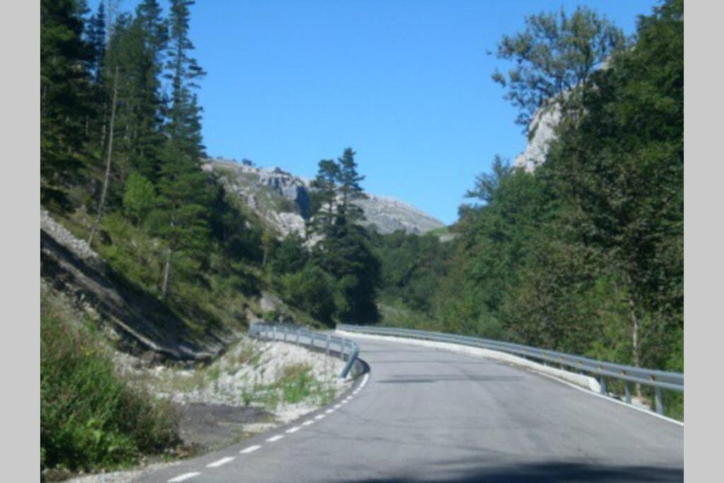 La Pasiega San Roque de Ríomiera Εξωτερικό φωτογραφία